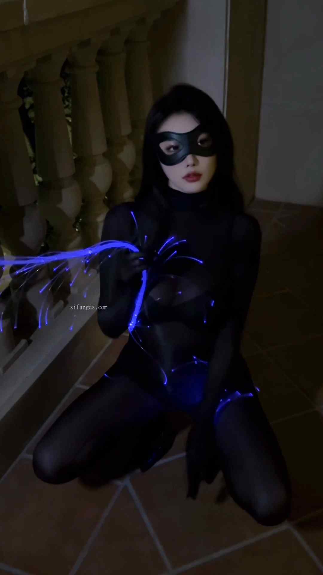 6